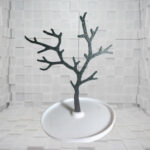 JoyArte: Árbol Expositor de Joyas